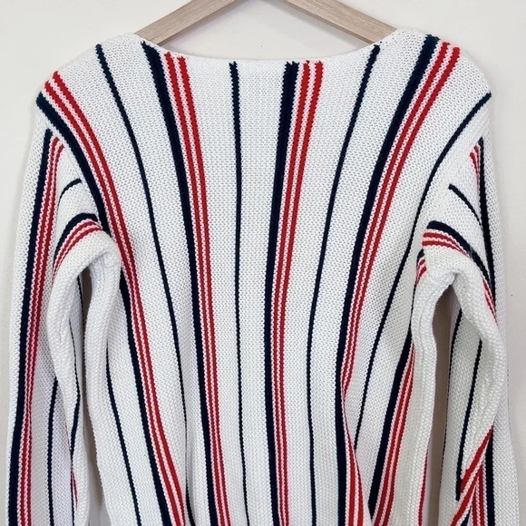 Frame Cropped  Crew Neck Sweater - Picture 12 of 14